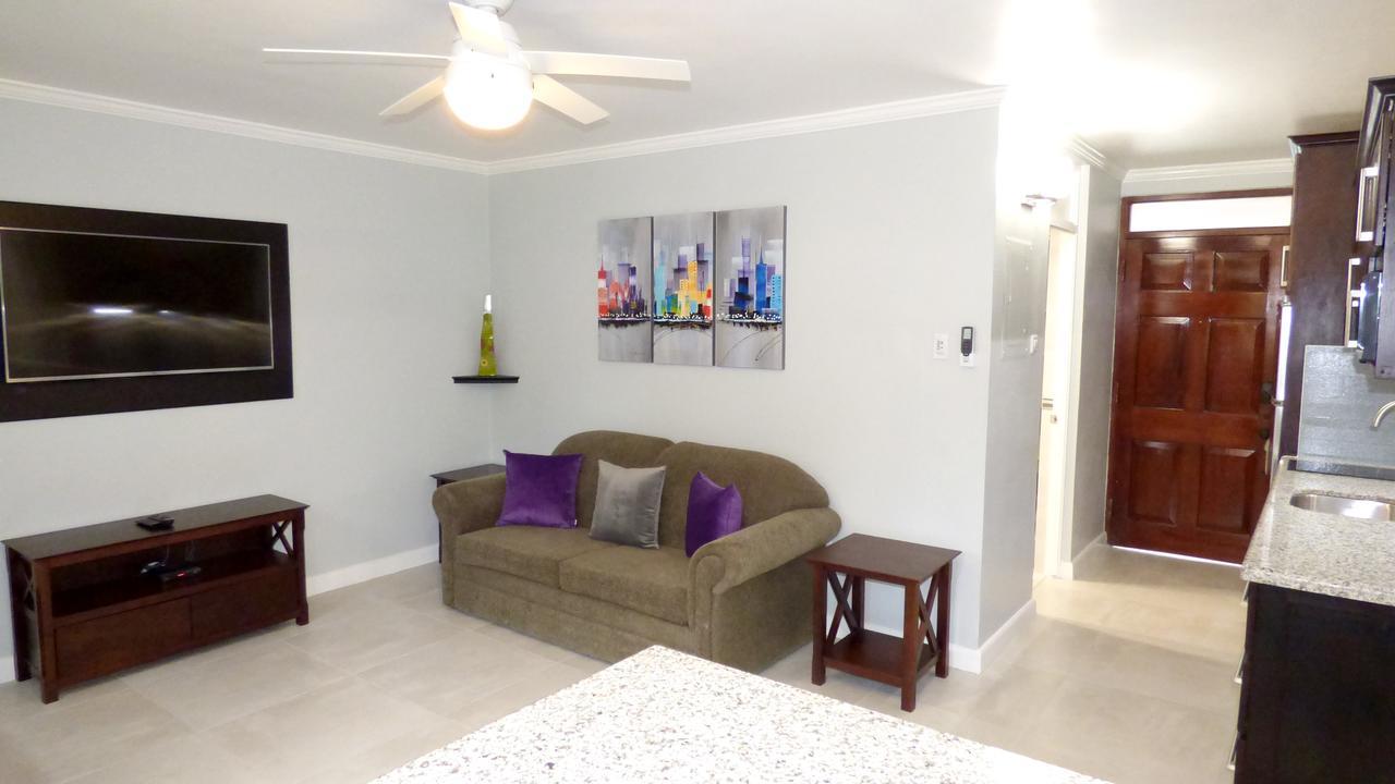 אוצ'ו ריוס Beach One Bedroom Suite A20 מראה חיצוני תמונה